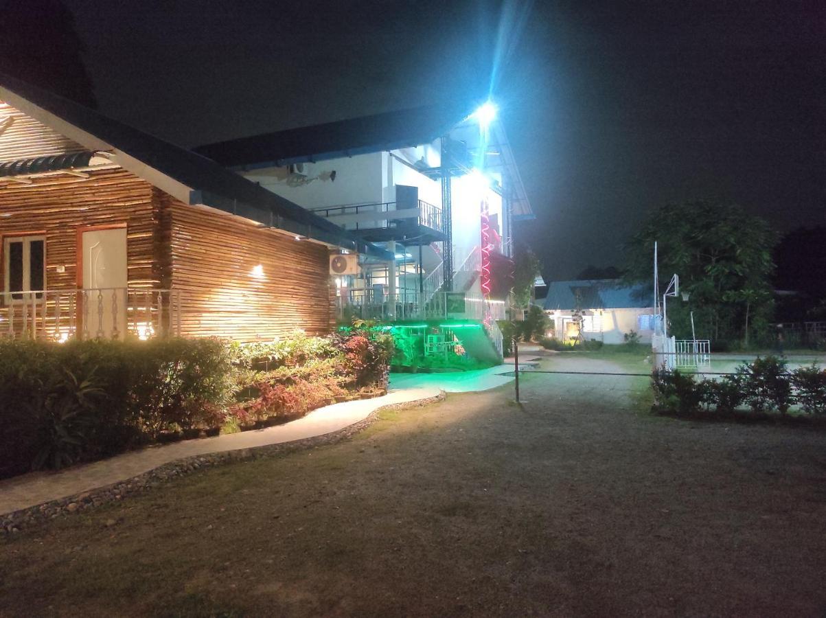 Kaharpara Changs Resort מראה חיצוני תמונה